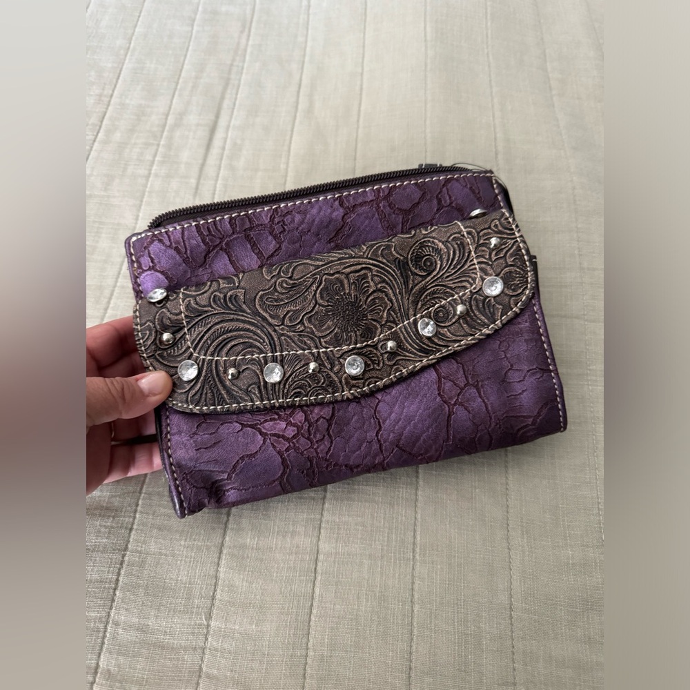 Small purple Western style Purse